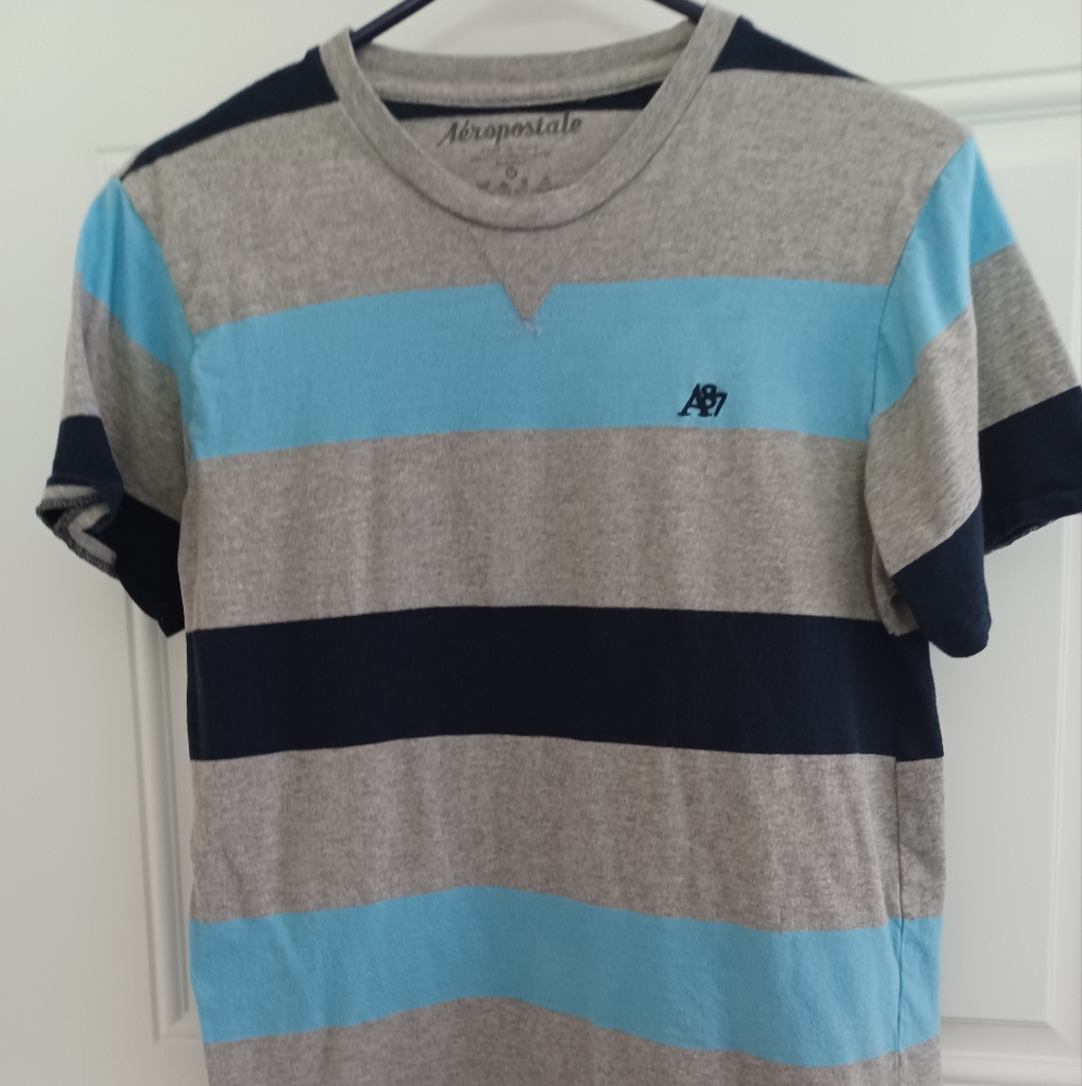 Junior Boys Aeropostale Tee Shirt